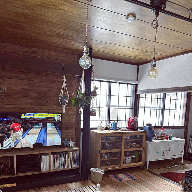 comuのデロンギ・ジャパン-DeLonghi エスプレッソ・カプチーノメーカー レッド EC200N-Rの家具・インテリア写真