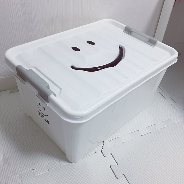 M-SMile39の-収納ボックス スマイルボックス Mサイズ SMILE BOX 収納ケース おもちゃ箱 スパイス おもちゃ 収納 フタ付きの家具・インテリア写真