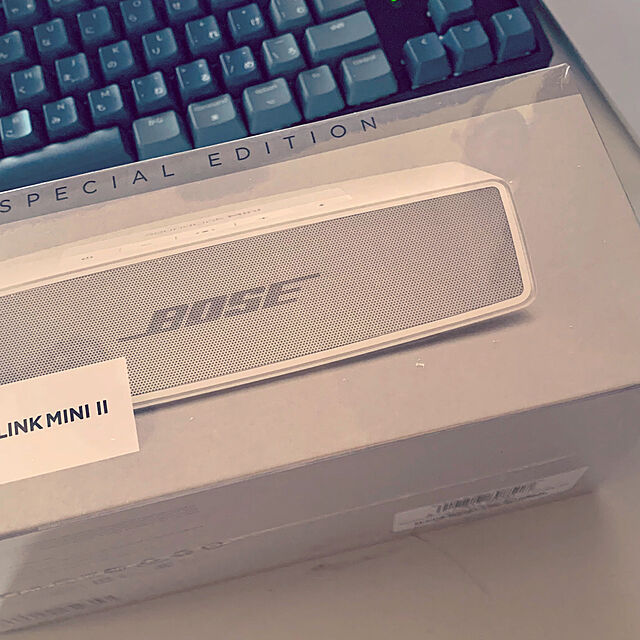 mikeyのBOSE-Bose SoundLink Mini Bluetooth speaker II ポータブル ワイヤレス スピーカー スペシャルエディション マイク付 最大8時間 再生 防滴 ラックスシルバーの家具・インテリア写真