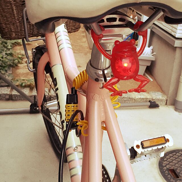 LeMondの-【I live】(アイリブ)ぶらさカエル テールライト(自転車)の家具・インテリア写真
