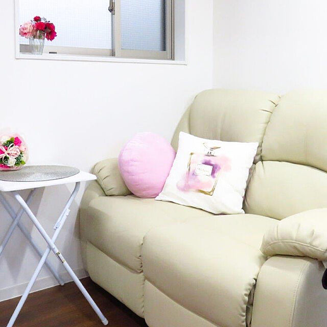 youkoのニトリ-ホワホワクッション(RPU) の家具・インテリア写真