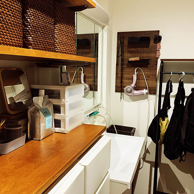 Megumiのニトリ-パンチングボード専用 ワイヤーフック 2個セット(1ホール用 ブラック) の家具・インテリア写真