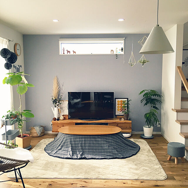 konatsuの無印良品-こたつふとん・フランネル・楕円形／チャコールチェックの家具・インテリア写真