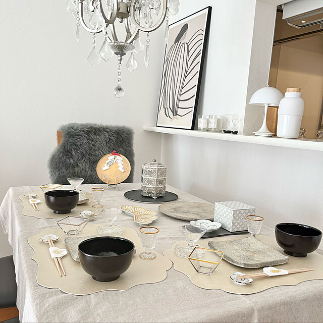 Uraraの-有田焼　錦金松葉形前菜皿の家具・インテリア写真