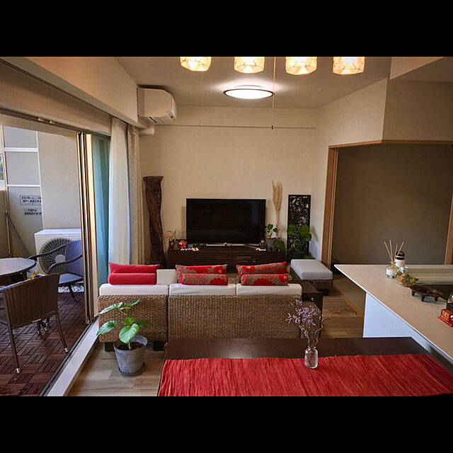 Yuの-テレビ台 テレビボード LINE 180 北欧 ナチュラル 無垢 木製 55型 65型 おしゃれ 送料無料の家具・インテリア写真