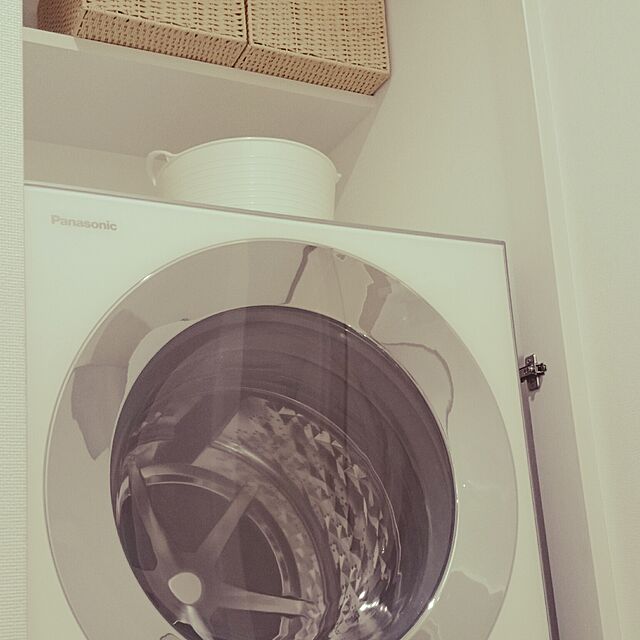 mocoのパナソニック(Panasonic)-パナソニック 【右開き】10．0kgドラム式洗濯機(3．0kg乾燥付き） Cuble シルバー NA-VG1000R-Sの家具・インテリア写真