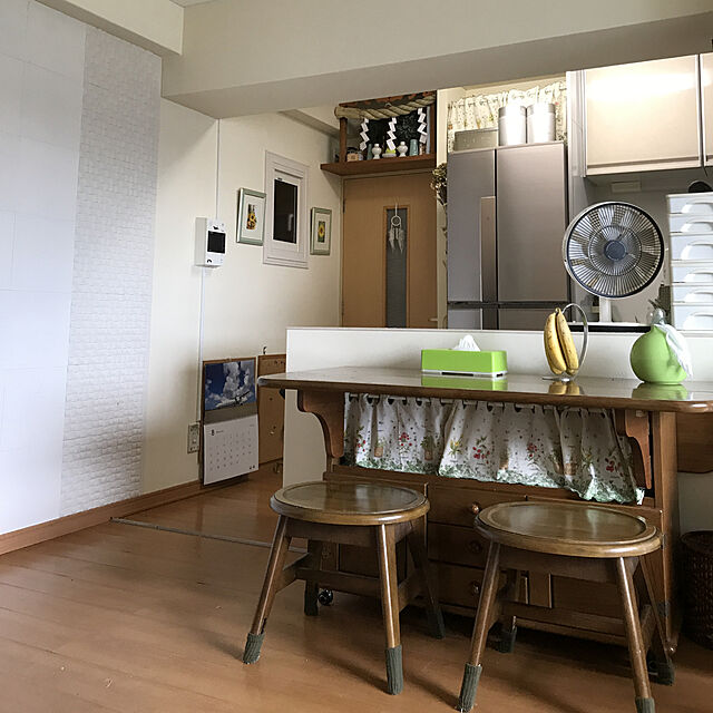 mizucchiの-コジット/脱げにくいチェアソックス ケーブル ダークブラウンの家具・インテリア写真