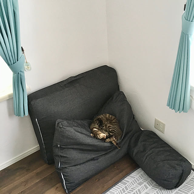 写真付きレビュー Offクーポン配布中 毛布 収納 毛布収納袋 布団収納 布団収納袋 クッション 布団収納ケース クッションカバー おしゃれ シンプル かわいい デニム 洗える アイデア ふとん収納 布団収納クッションカバー ソファになる布団収納カバー Deco デコ