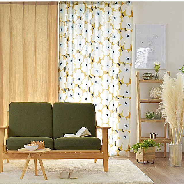 wakuwaku_curtainの-カーテン 北欧 北欧カーテン マリメッコ ピエニウニッコ ベージュホワイト marimekko マリメッコカーテン オーダーカーテン かわいい おしゃれ 花柄 フラワー モダン 女の子 MAIJA ISOLA ベージュ けしの花 マイヤ・イソラ PIENI UNIKKO 子供部屋の家具・インテリア写真