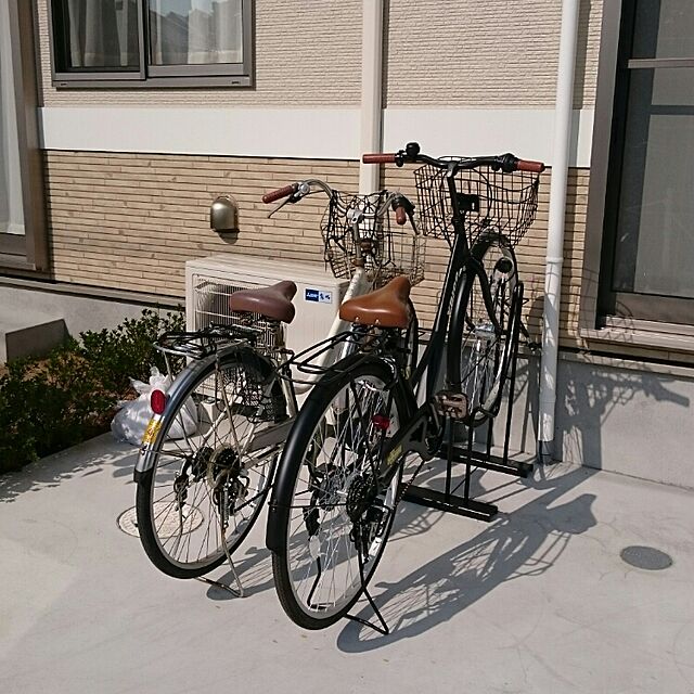 makitomonの足立製作所-スタンドいらずの頑丈自転車ラック (2台用)の家具・インテリア写真