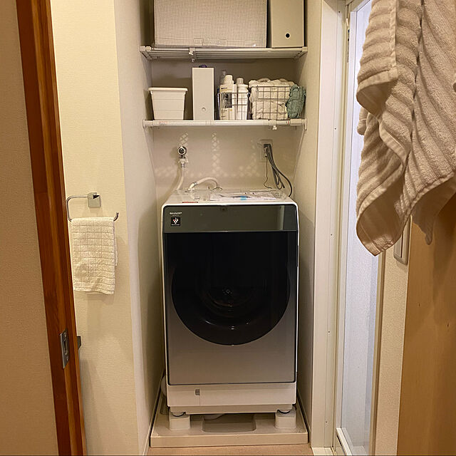 yurieのシャープ-シャープ ドラム式洗濯乾燥機　［洗濯11．0kg／乾燥6．0kg／ヒートポンプ乾燥／左開き］ ES−W112−SL　シルバー系（標準設置無料）の家具・インテリア写真
