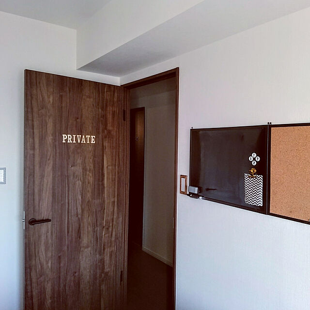 usamaruのニトリ-コルクボード(3045DBR) の家具・インテリア写真