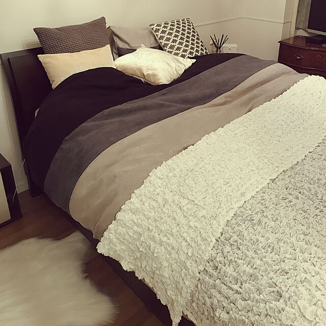 RIKU101のイケア-【IKEAイケア】OFELIA 毛布 170×130cm オフェーリアひざ掛け白ベッドカバーの家具・インテリア写真