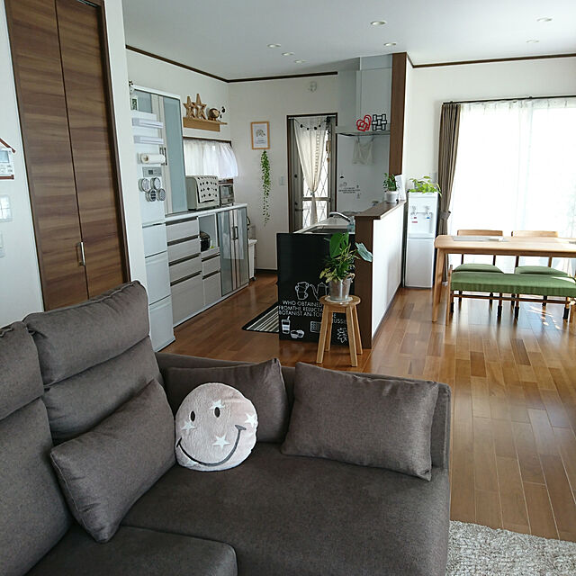 Miyakoのニトリ-布+合成皮革コーナーソファ(ウォール2 BE) の家具・インテリア写真