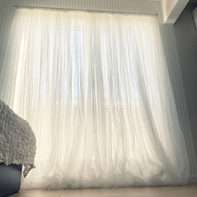 pipikapiのイケア-IKEA イケア ネットカーテン 長さ250cm×幅280cm 1組 ホワイト 白 70171927 LILL リル インテリア ブラインド レースカーテン おしゃれ シンプル 北欧 かわいい クッションの家具・インテリア写真