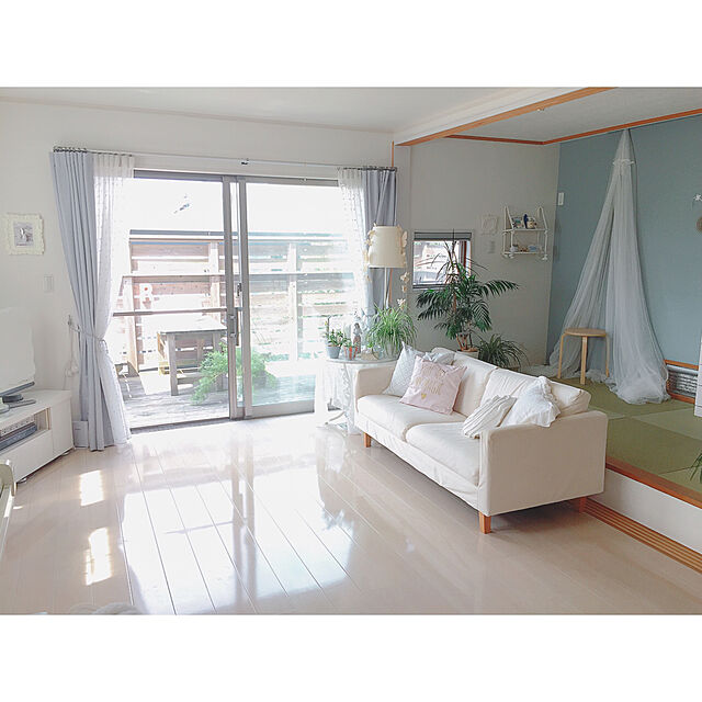 Rの-[はがせる 壁紙 シール式 日本製 リメイクシート ] 賃貸OK はがせる壁紙 RILM リルム 93cm幅×8mセットの家具・インテリア写真