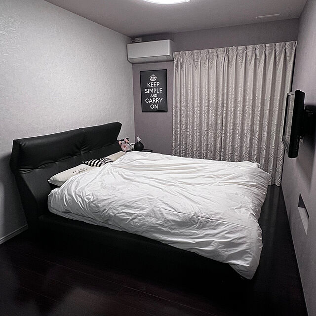 kikujiroのModern Black and White-Keep Simple and Carry On ポスター (ホワイト) b2サイズ おしゃれ モノクロ モノトーン Keep Calm かっこいいの家具・インテリア写真