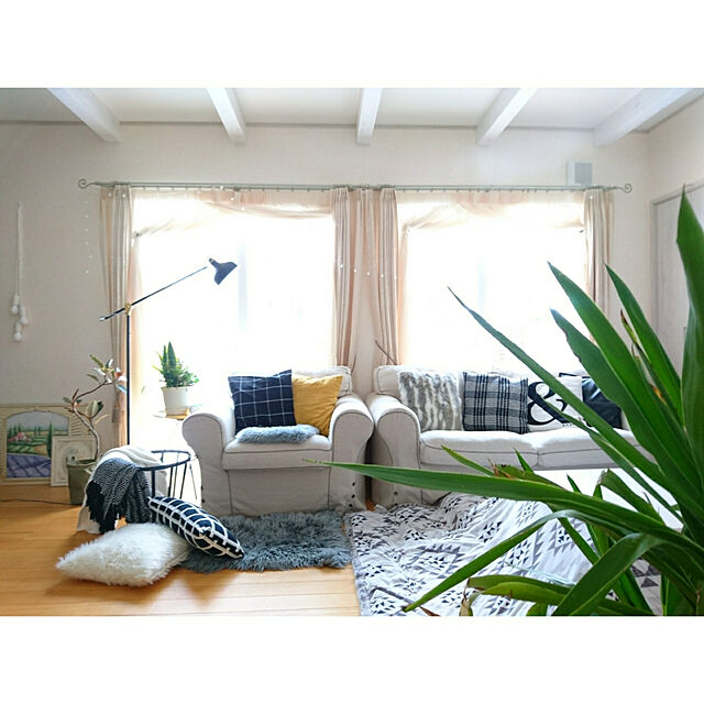 erikamama.のニトリ-クッションカバー(PVCステッチ BK)  『玄関先迄納品』の家具・インテリア写真