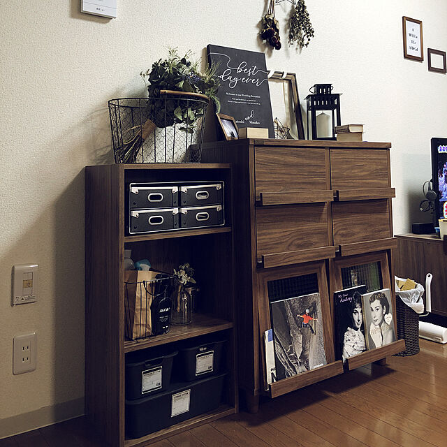 masacoの佐藤産業-NEFLAS（ネフラス） 引出し付きディスプレイラックの家具・インテリア写真