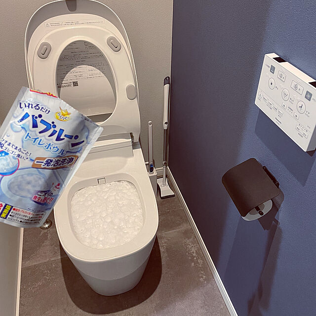 kurinokiのアース製薬-らくハピ いれるだけバブルーン トイレボウル トイレの洗浄剤 [180g]トイレ掃除 泡 大掃除 (アース製薬)の家具・インテリア写真