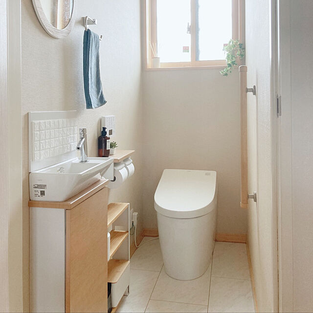 m.k.mの-小型シェルフ ホワイト（トイレ収納・小物ディスプレイ）の家具・インテリア写真