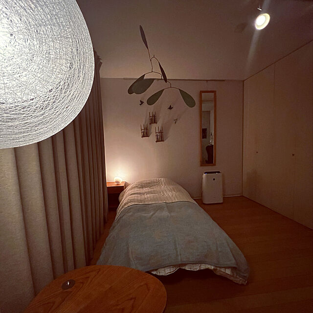 umai-bの-YAMAGIWA（ヤマギワ）ペンダント照明 MAYUHANA（マユハナ）二重Φ360mm ホワイトの家具・インテリア写真