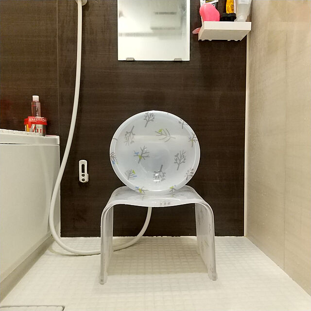 tomomiのオカ-レジーナ　バスチェア（風呂イス）、ウォッシュボウル（洗面器）、手桶の家具・インテリア写真