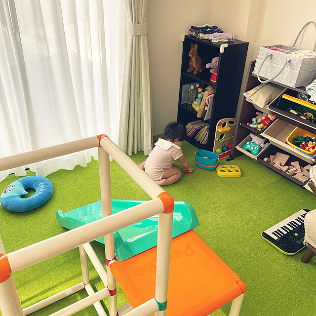 nyoronyoromoのアイリスオーヤマ(IRIS OHYAMA)-アイリスオーヤマ おもちゃ箱 天板付き パステル 幅86.3×奥行34.8×高さ79.5cm キッズ トイハウスラック TKTHR-39の家具・インテリア写真