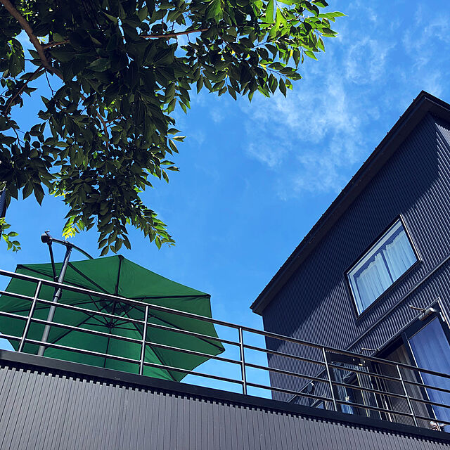 Hayatoの-旭トステム外装 サイディング 【スパンサイディングS】 本体12.5尺 2枚入り ガルバリウム鋼板 ブラックメタリック WYZZ2362の家具・インテリア写真