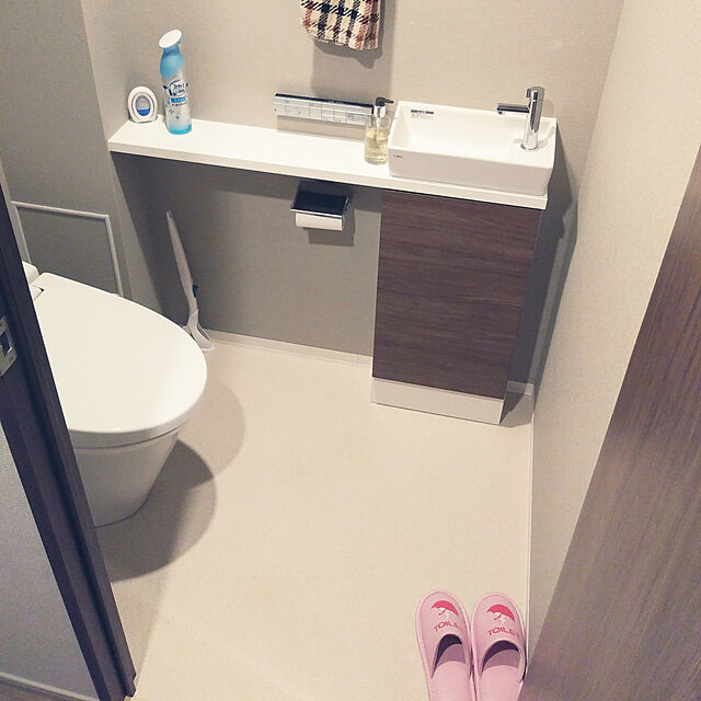 jpmumのP&Gジャパン(同)-ファブリーズ 消臭芳香剤 トイレ用 ブルー・シャボン 6mLの家具・インテリア写真