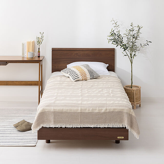 kurashi-designのグランツ-シングル ウォルテ ベッド 木製 寝室 ベッドフレーム フラットタイプ 引き出し付き ナチュラル ブラウンの家具・インテリア写真
