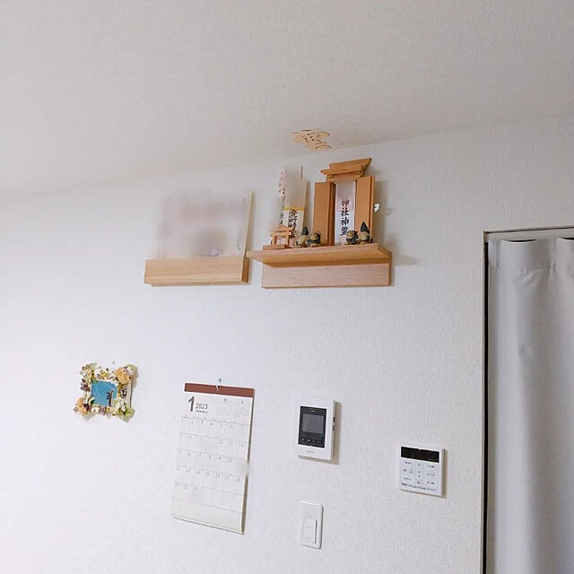 mameroomの-雲 神棚用 文字板 神棚 神具 天然 木製 ひのき 日本製 雲板 雲字 メール便 送料無料の家具・インテリア写真