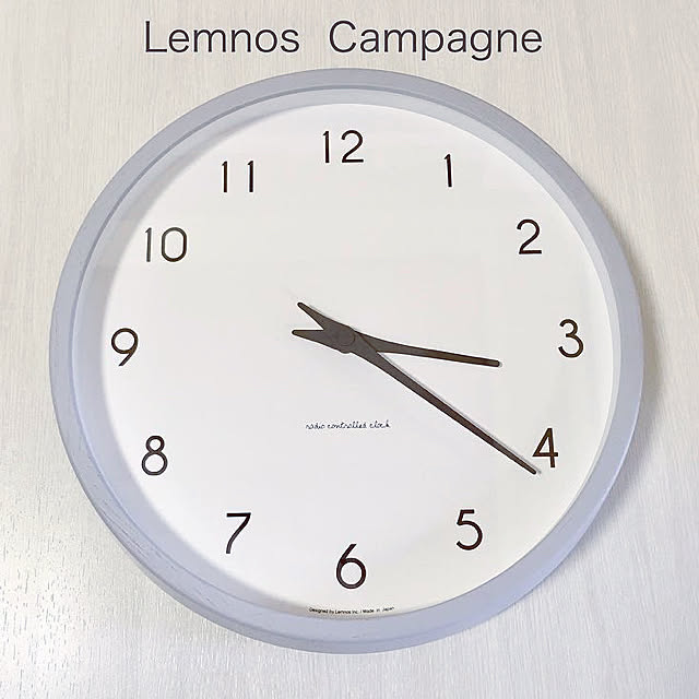 colorの-【商品到着後レビューを書いてクーポンプレゼント】掛け時計 電波時計 / Lemnos（レムノス） / Campagne (カンパーニュ）グレー オーク・ウレタン塗装 CONNECT別注 壁掛け時計の家具・インテリア写真