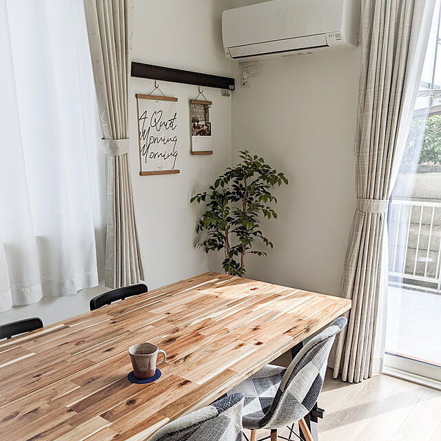 ossa_at.homeのイケア-SKOGSTA スコグスタ テーブルの家具・インテリア写真