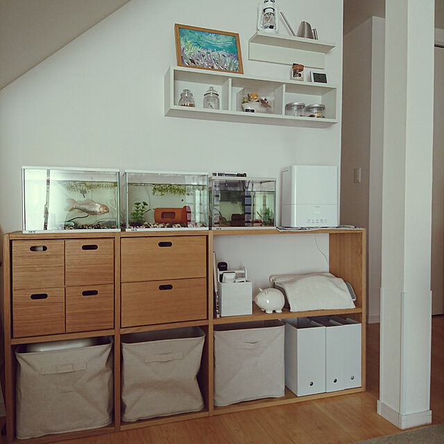 youmomoの無印良品-無印良品　壁に付けられる家具・棚・幅４４ｃｍ・タモ材／ライトグレー　幅４４×奥行１２×高さ１０ｃｍの家具・インテリア写真