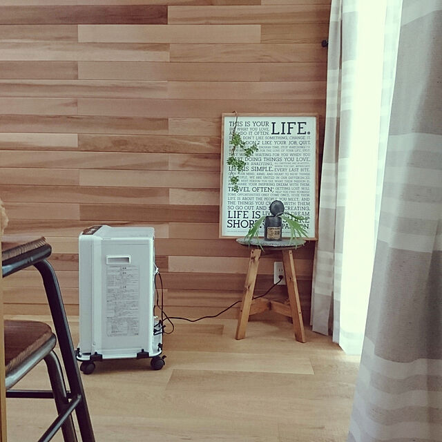 reiの-HOLSTEE　ホルスティー ホワイトマニフェストポスター 12"×16" 美しいタイポグラフィが素敵なデザインポスターの家具・インテリア写真