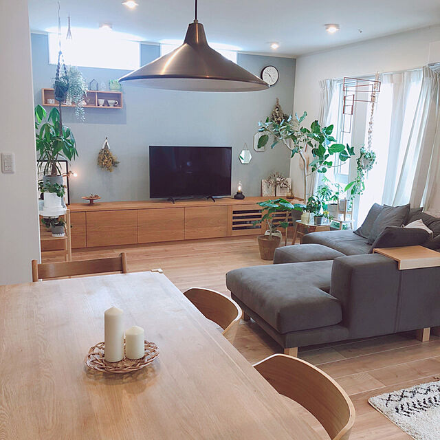 otamaの-角が丸いスタッキングスツールの家具・インテリア写真