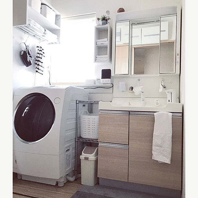 Kanaのニトリ-ランドリーバスケット ボルカM(WH) の家具・インテリア写真