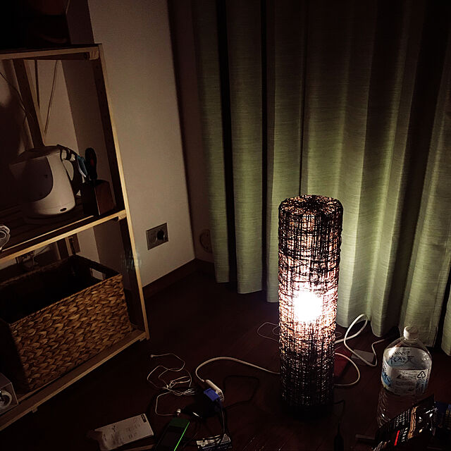 ZUMI_Genのニトリ-遮光2級カーテン(レーナ イエローグリーン 100X210X2) の家具・インテリア写真