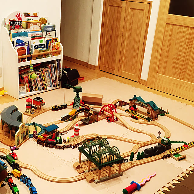 erickoの-Fisher Price Thomas & Friends Wooden Railway James Sorts It Out Set Toy [並行輸入品]の家具・インテリア写真