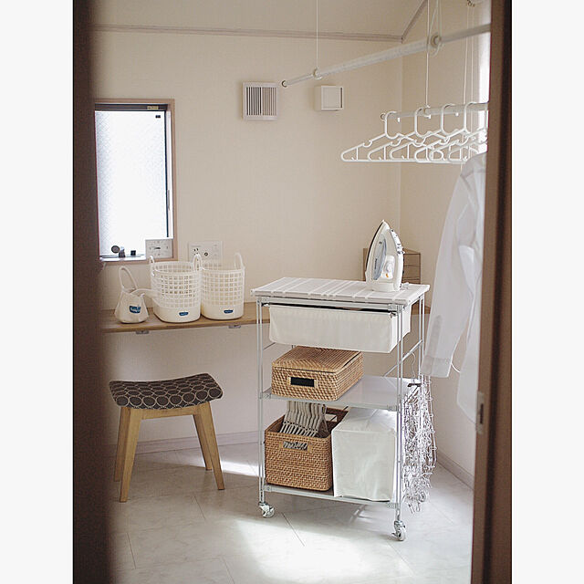 ku.ochoの無印良品-スチールユニットシェルフ・スチール棚セット・ワイド小・ライトグレーの家具・インテリア写真