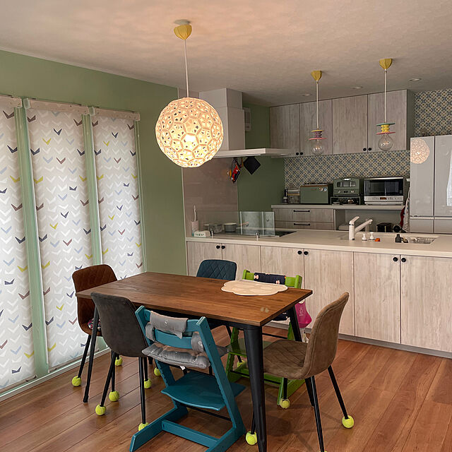 moo-miiの-イエローピンクペンダントランプ- Frutti Lampの家具・インテリア写真