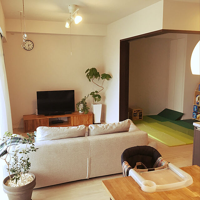 pontamaruのイケア-【IKEA Original】PLUFSIG -ペルフスィッグ- 折りたたみ式ジムマット ヨガマット グリーン 78x185 cmの家具・インテリア写真