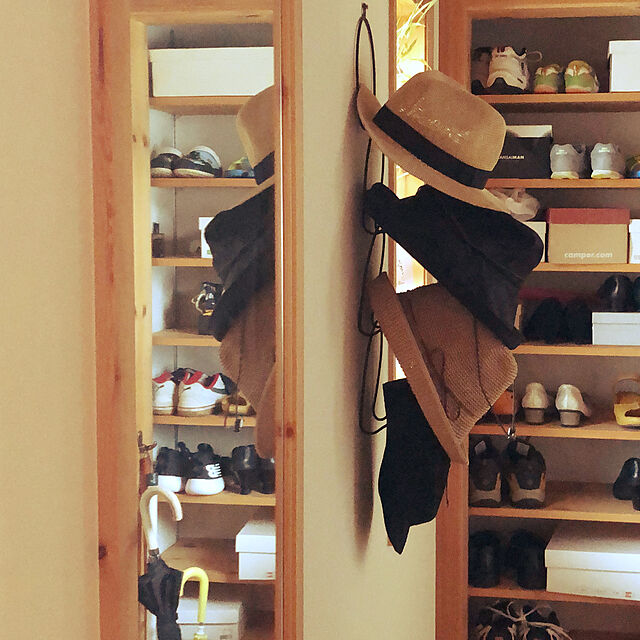 miyaの-送料無料帽子 ハンガー 帽子収納 壁掛け フック 連結自由 引っかける 帽子用ハンガー 物干し ハンガー 北欧 省スペース カバン収納 扉用 壁面 クローゼットの家具・インテリア写真
