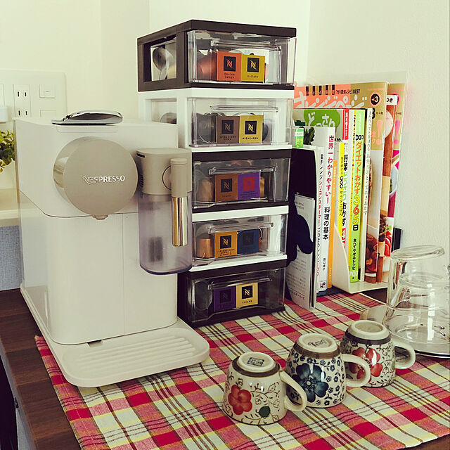 mitsukiの-ネスレネスプレッソ F521SI カプセル式コーヒーメーカー 「ラティシマ・タッチ プラス」 シルバー 1杯の家具・インテリア写真