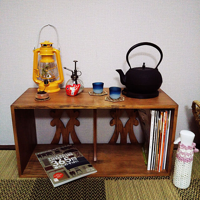 kurukuruの-まるで本物の灯(あか)りのよう レトロな風合いのLEDランタン〈ひまわりイエロー〉 フェリシモ FELISSIMOの家具・インテリア写真