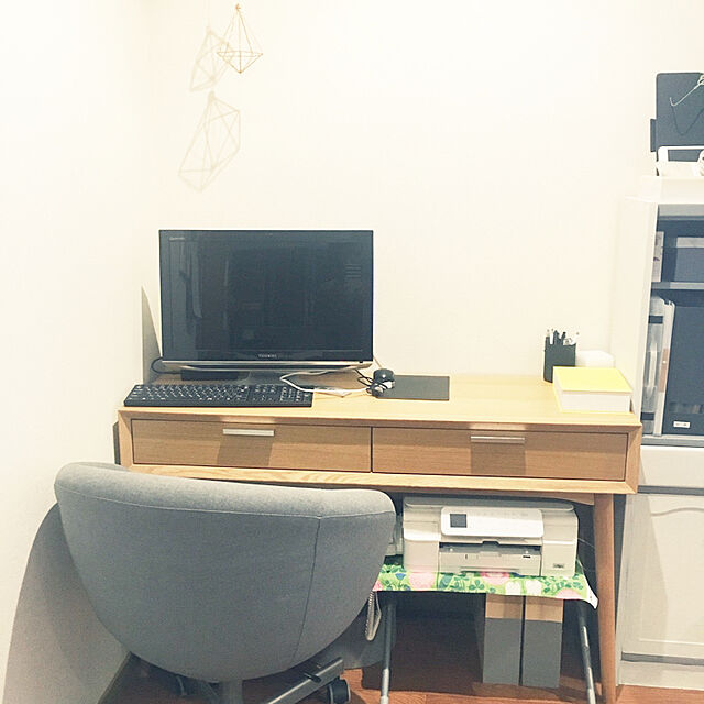 maamiの東谷-デスクチェア 回転＆昇降 ホワイトの家具・インテリア写真