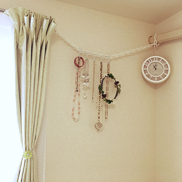 Riokoのニトリ-遮光1級・遮熱・遮音カーテン(ダマスク イエローグリーン 100X200X2) の家具・インテリア写真