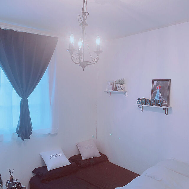 Eriの-シャンデリア led 対応 おしゃれ 照明 照明器具 アンティーク 3灯 シンプル 528の家具・インテリア写真