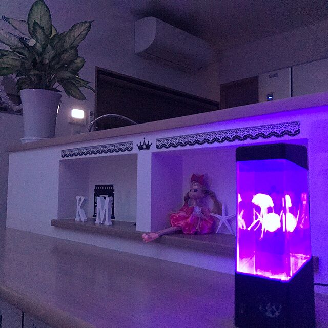 marippeのAZ-3色LED 卓上 アクアリウム【ブラック】シリコン クラゲ 2匹付きの家具・インテリア写真